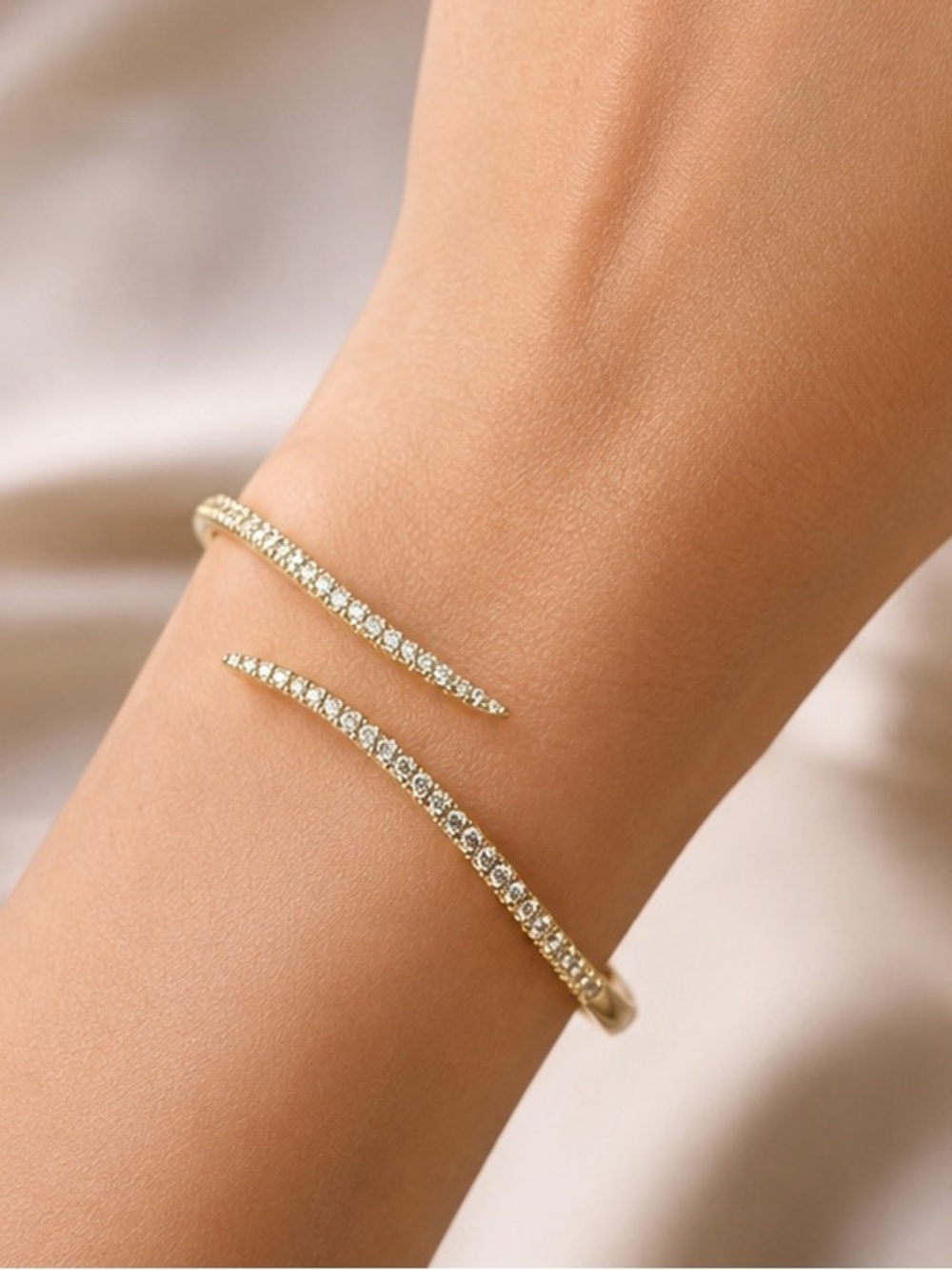 18k Bypass Bangle